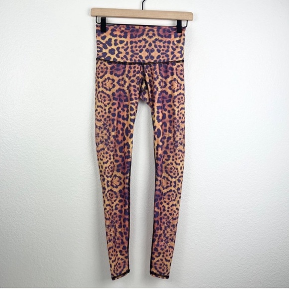 TEEKI Purple Awakening Hot Pant Leopard Print Leggings, Full Length, Size XS - Picture 3 of 5